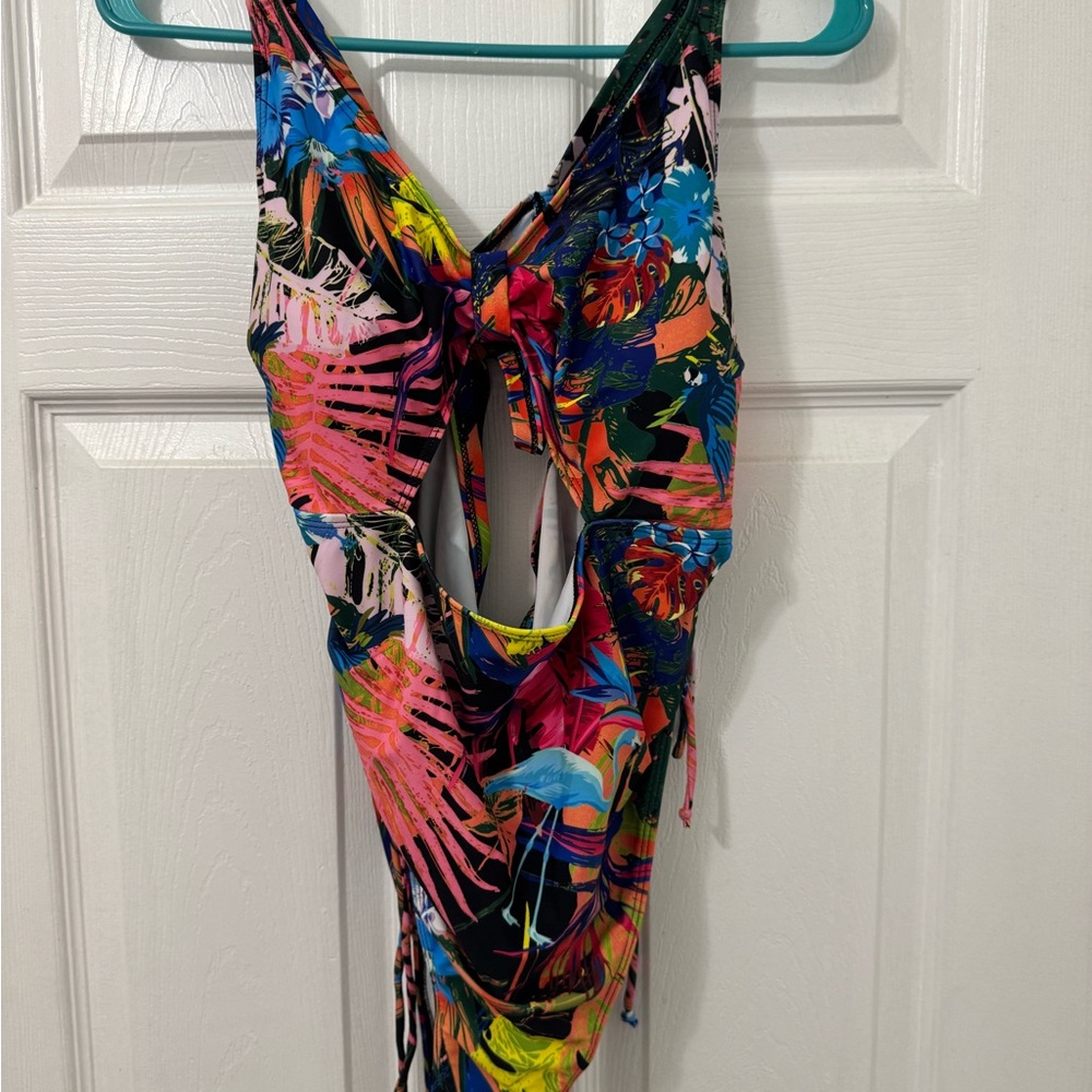 SHEIN Multicolor Tropical Print One Piece Swimsuit